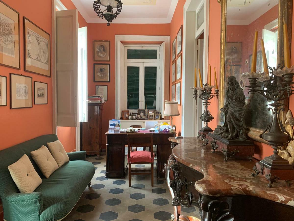 パルゲリーア Villino Eleonora Bed & Breakfast エクステリア 写真