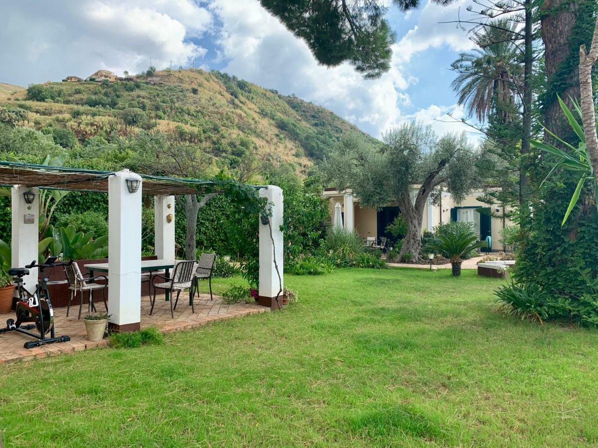 パルゲリーア Villino Eleonora Bed & Breakfast エクステリア 写真